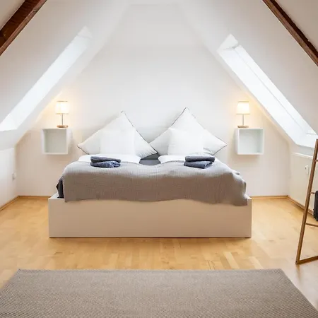 아파트 Grosse 3-zimmer Maisonette In Neuhausen (Baden-Wurttemberg)