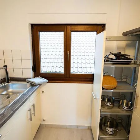 아파트 Grosse 3-zimmer Maisonette In Neuhausen (Baden-Wurttemberg)