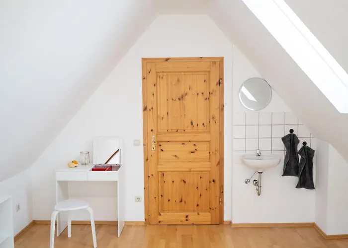 Grosse 3-zimmer Maisonette In Appartamento Neuhausen (Baden-Wurttemberg)